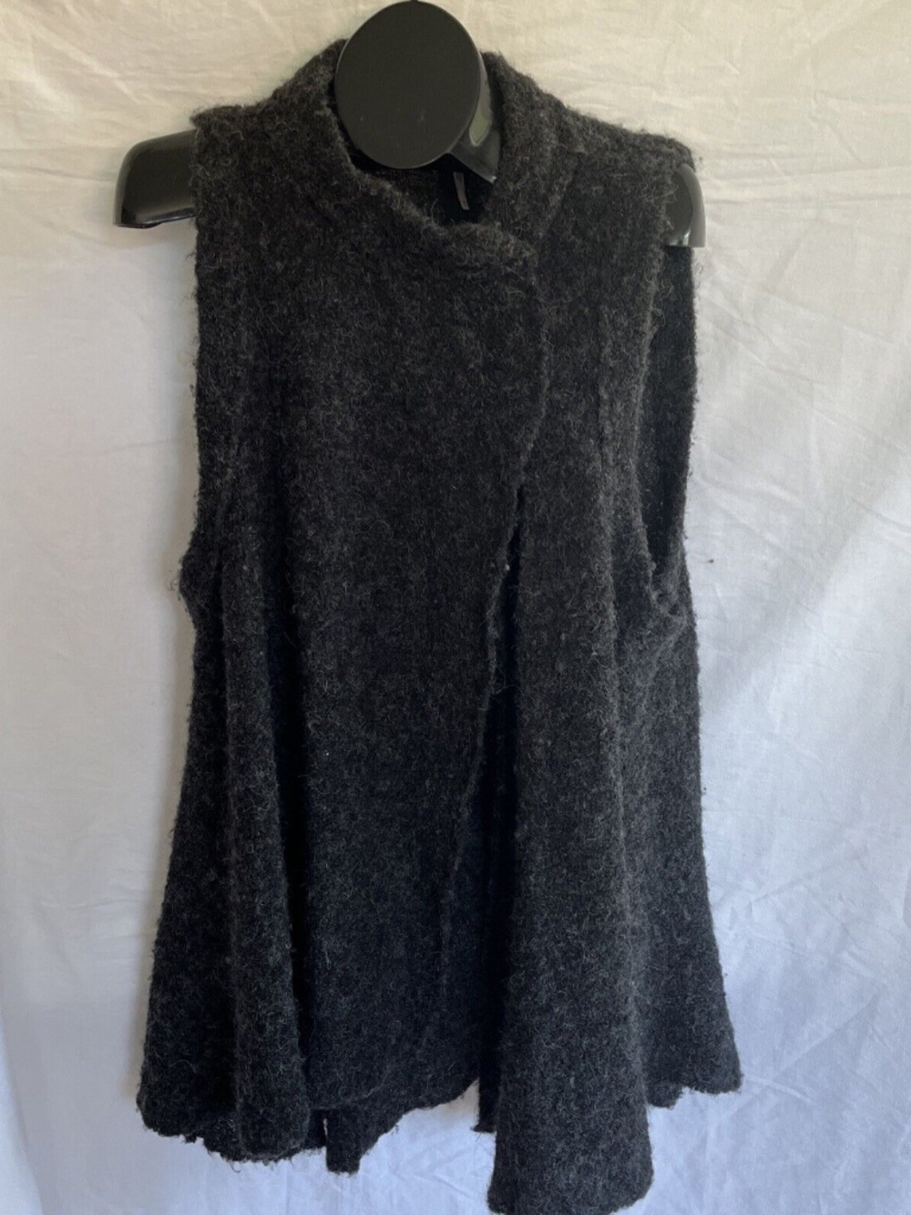 FREE PEOPLE Size M Dark Gray Wrap Sleeveless Knit Sweater Vest Wool Alpaca